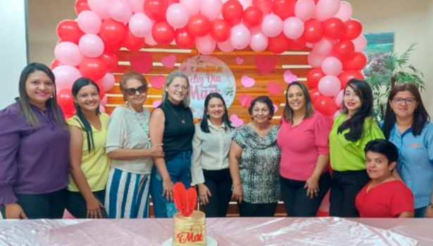 Açúcar Alegre realiza comemoração do dia das mães para as colaboradoras