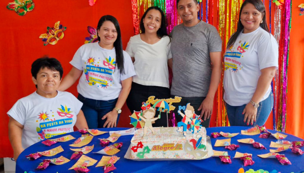 Celebrando a vida dos aniversariantes dos meses de Fevereiro e Março